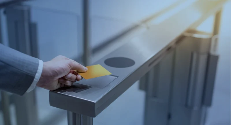 identyfikatory kontroli dostępu - karta zbliżeniowa